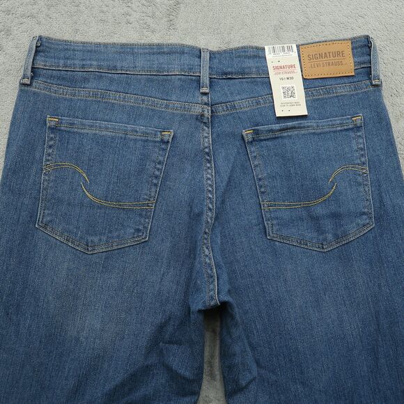 Levi's Signature Jeans Women's 10 Blue Mid-Rise Bootcut Denim 31" Inseam NWT - Picture 11 of 16